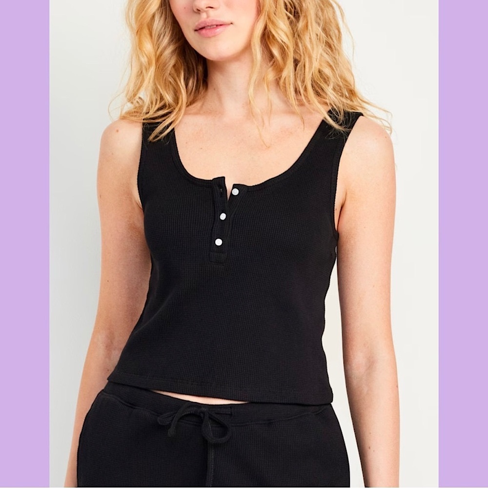 NWT Black Old Navy Waffle Knit Crop Top - Picture 2 of 10